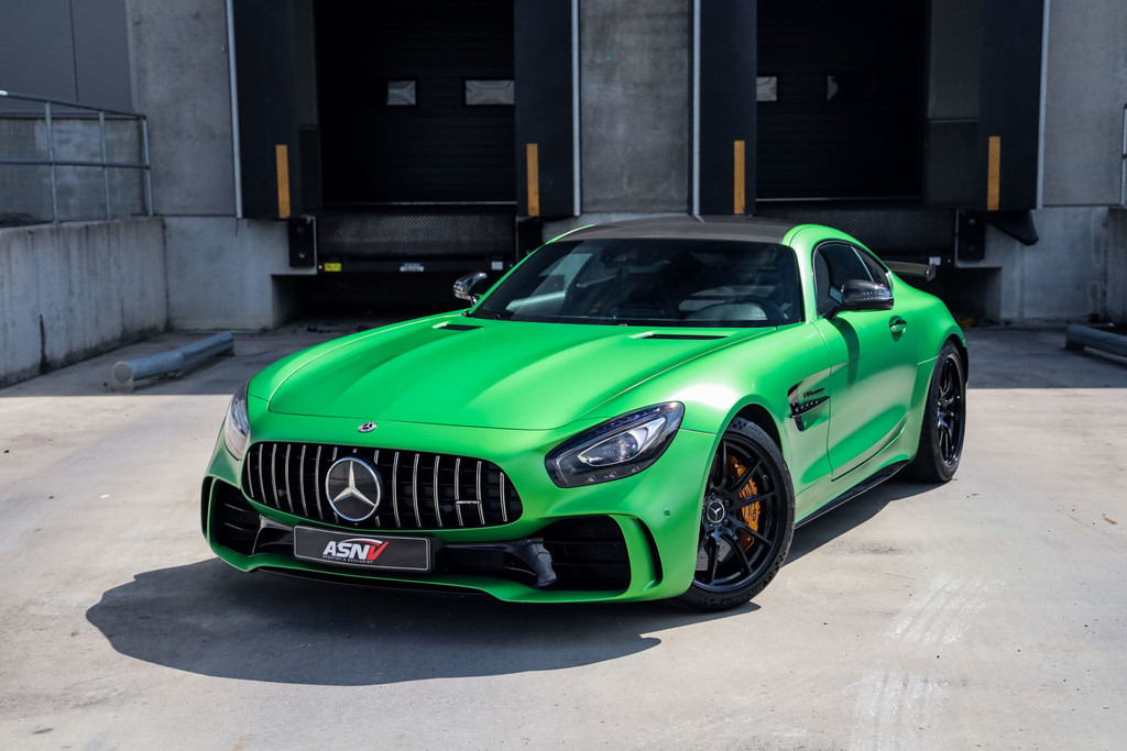 55992568